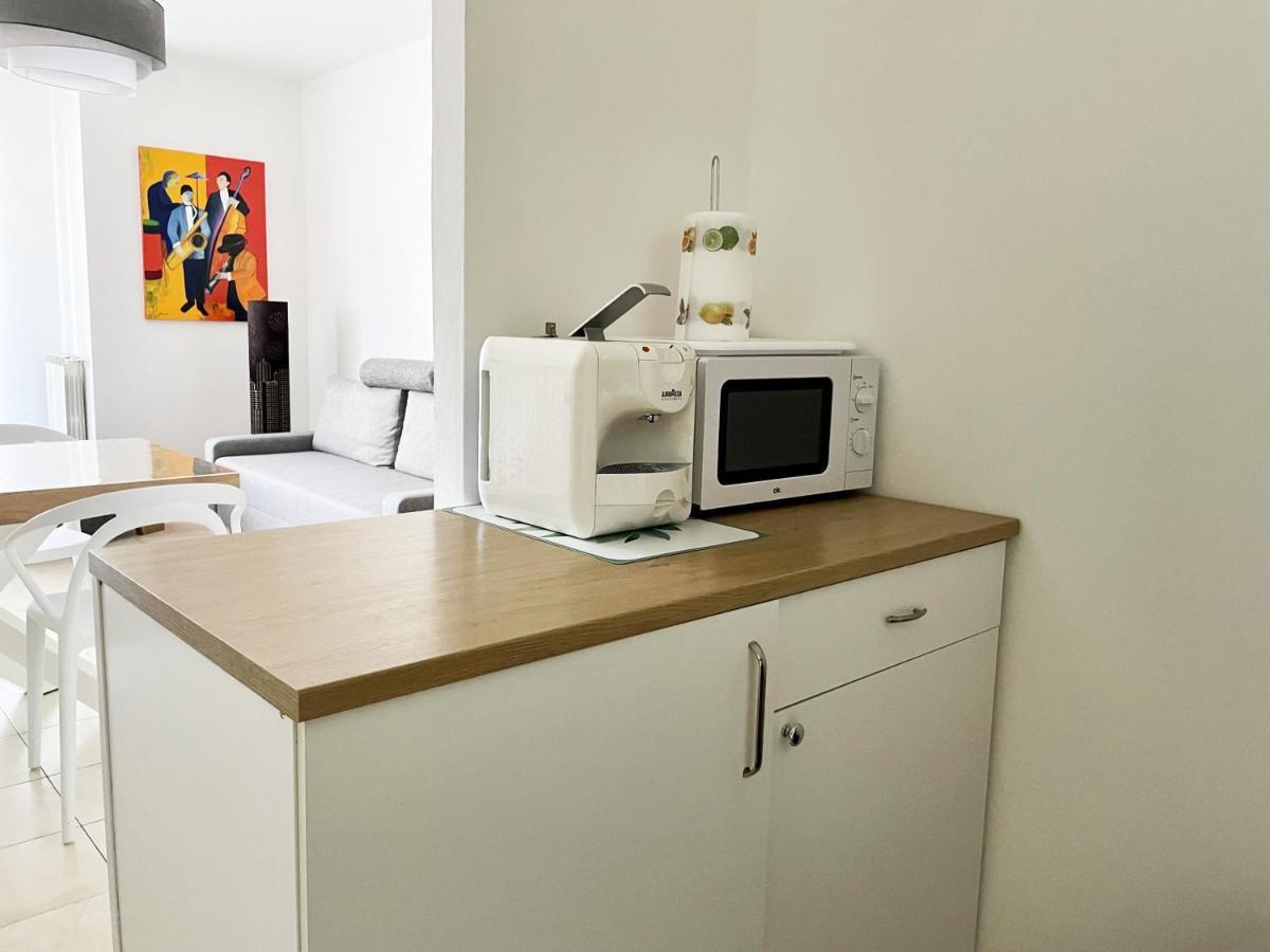 The Cocoon Apartment Ombrone Arezzo Bagian luar foto